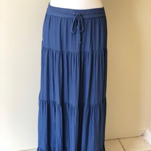 BCBGeneration vintage blue skirt